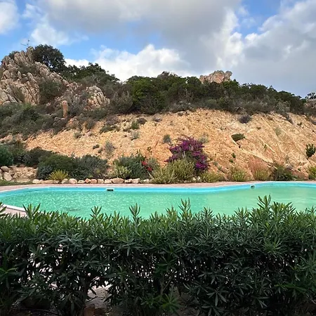 Apartamento Casa Dell'emozione With A Swimming Pool In *